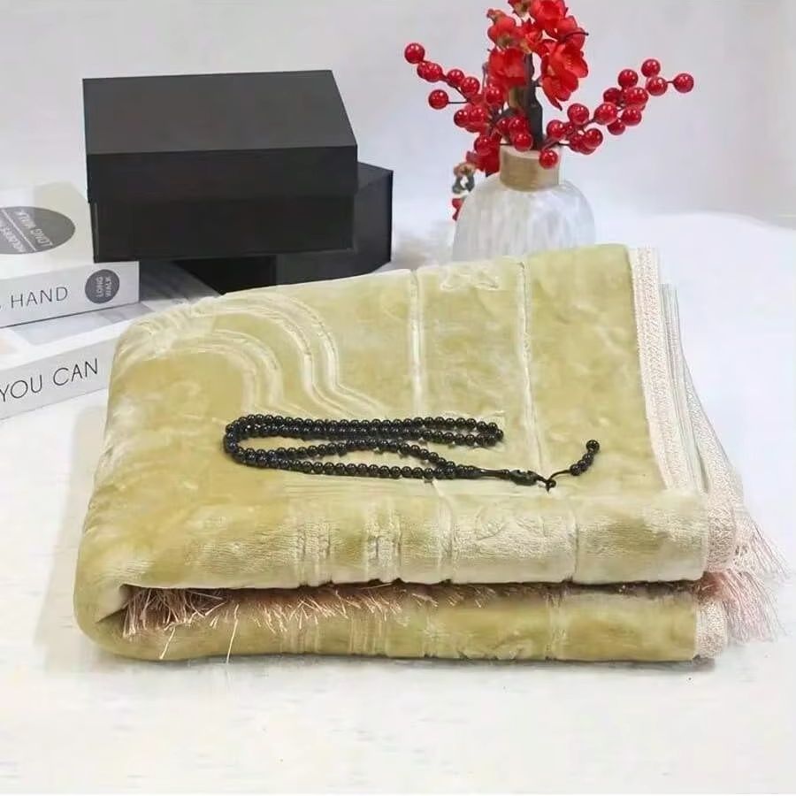 大型パッド入りムスリム礼拝マット ソフトベルベット表面 80 - Bead Mat Velvet のレビューと価格