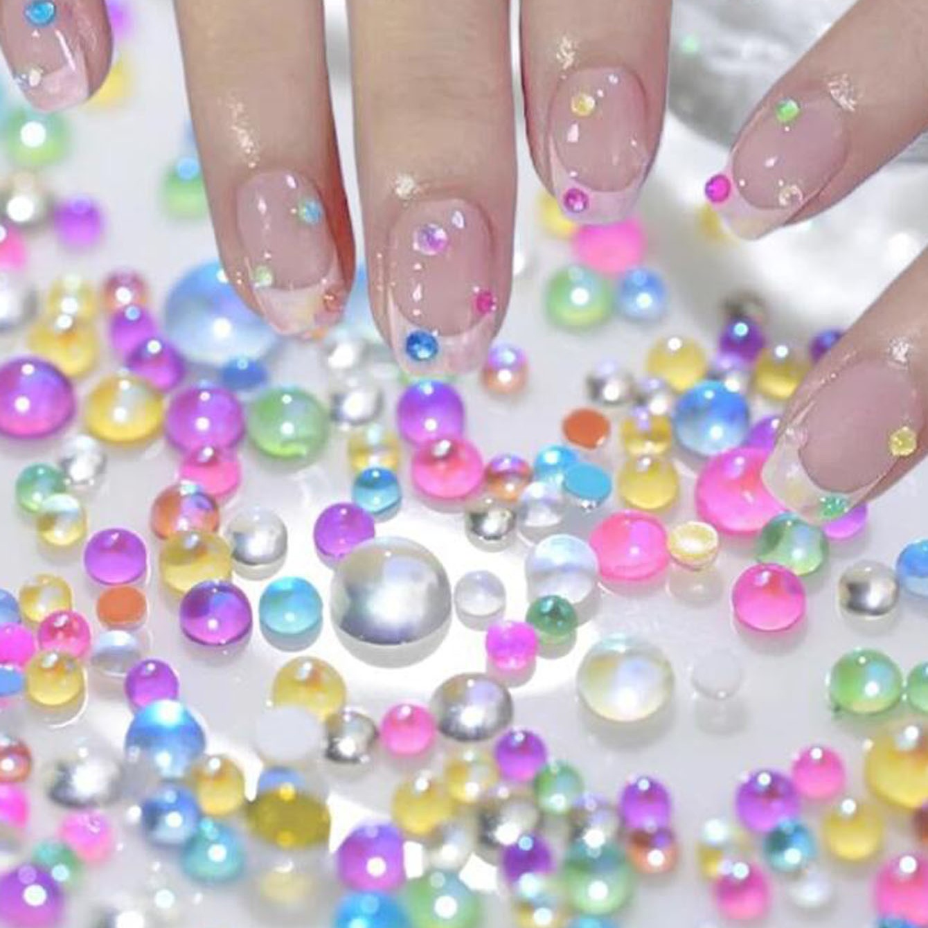 1 ボックスキャンディーカラー混合サイズマーメイドラウンドビ - Crystal Bead Mix のレビューと価格