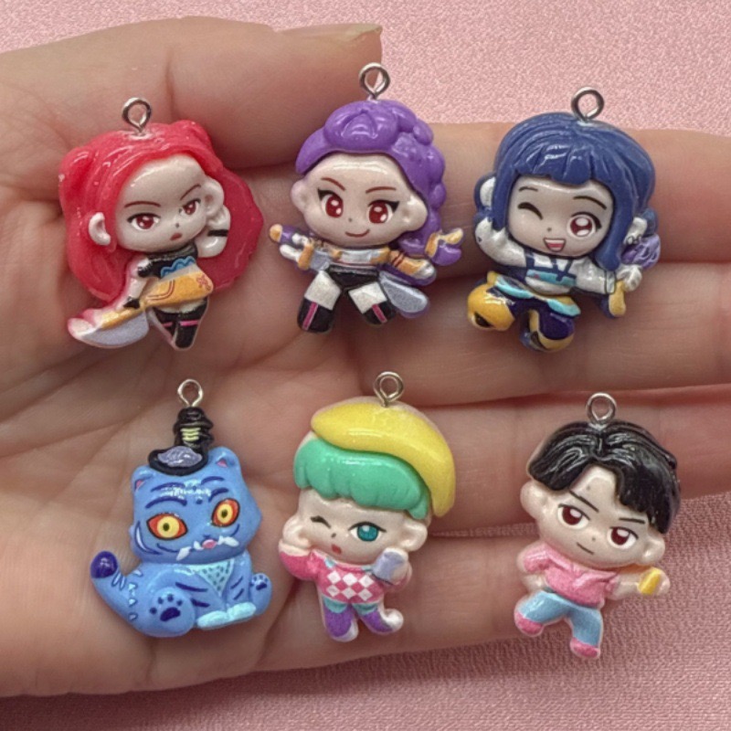 10個入り樹脂製漫画ペンダント、DIYジュエリー製作イヤリン - Jewelry Making Birthday Party のレビューと価格